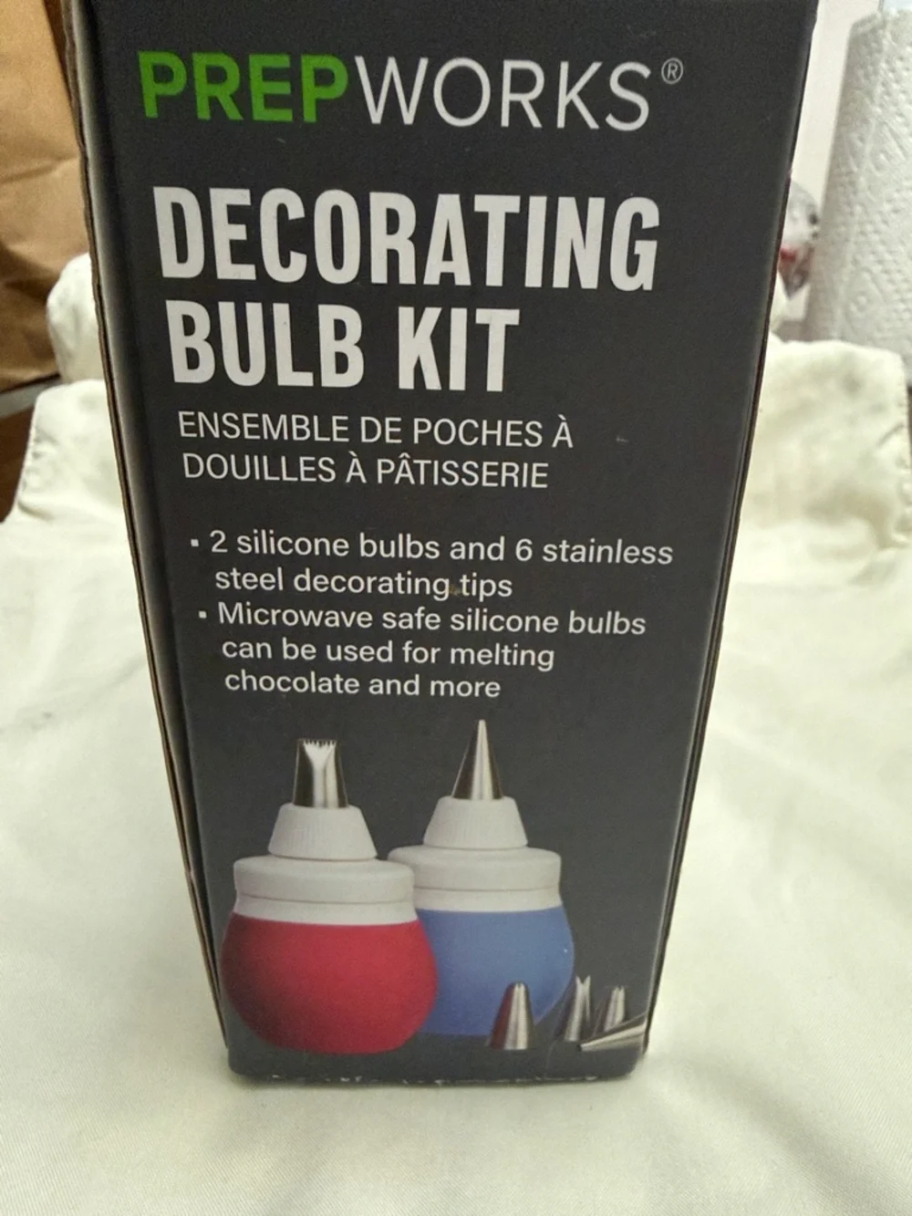 Decorating Bulb Kit - Blue and Pink Cake Decorating Tool